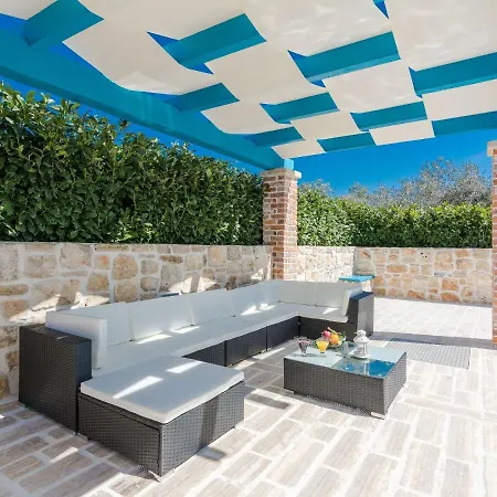 Willa Private Pool In Suko An Sukošan