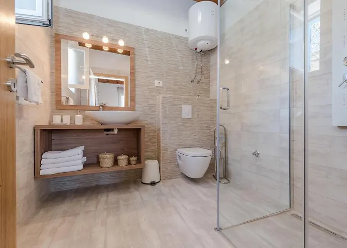 Private Pool In Suko An Sukošan