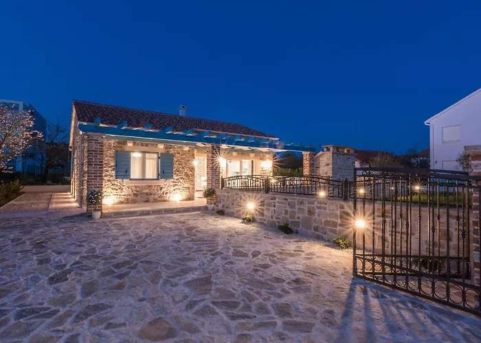 Villa Private Pool In Suko An Sukošan