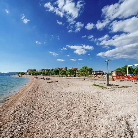 Private Pool In Suko An *