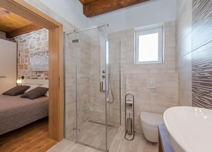 Private Pool In Suko An *