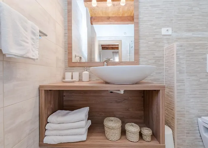 Private Pool In Suko An Sukošan