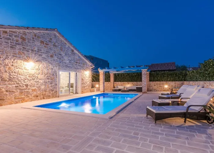 Private Pool In Suko An * Sukošan